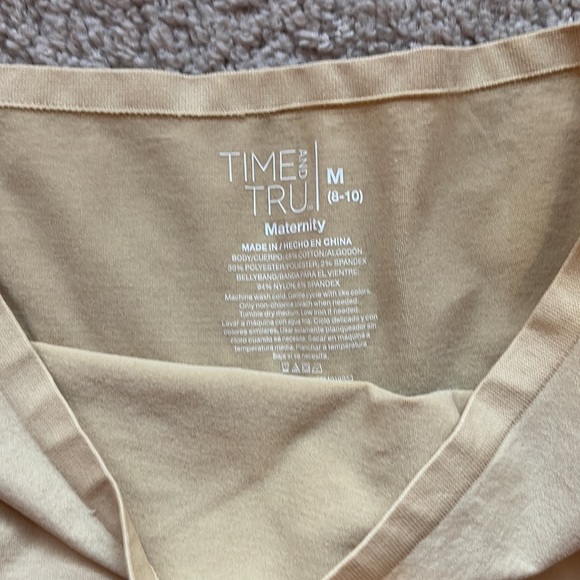 White Time and Tru Maternity Skinny Jeans - Picture 3 of 8